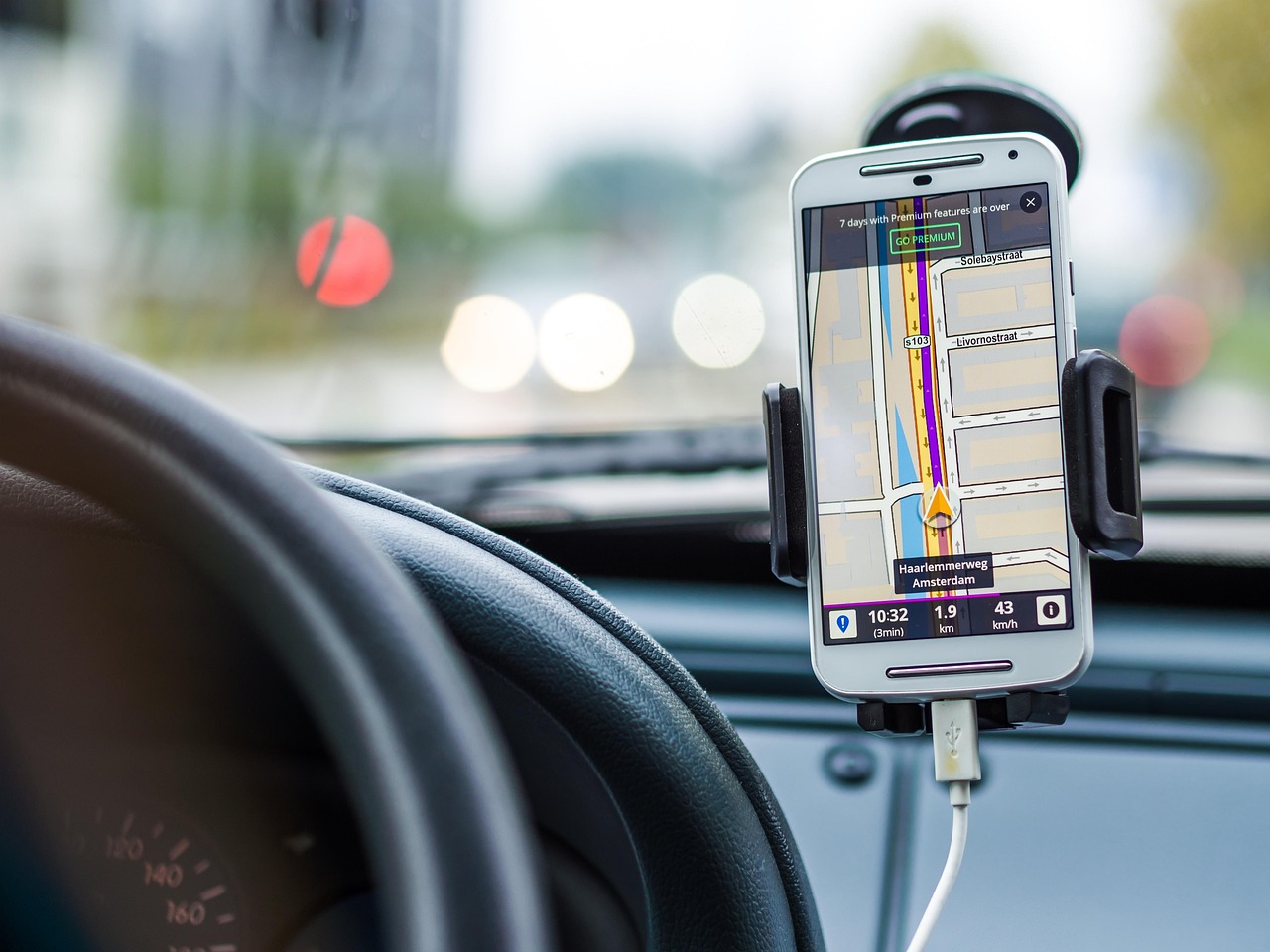 How the Farmers Signal App Can Save You 15% on Auto Insurance