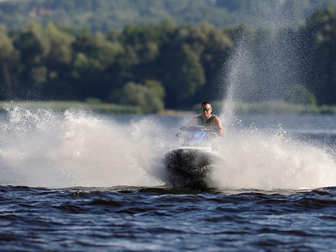 Watercraft Insurance Tips for Michigan Boaters